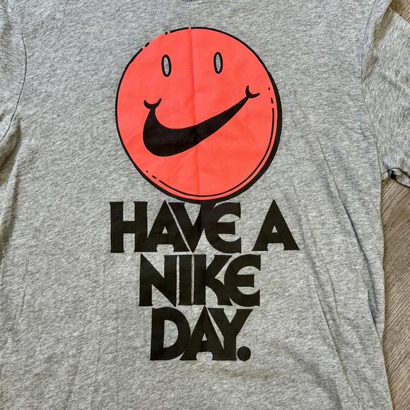 Nike Have A Nike Day T-Shirt - Picture 6 of 8